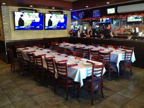 Jobs in Rockwells Bar & Grill - reviews